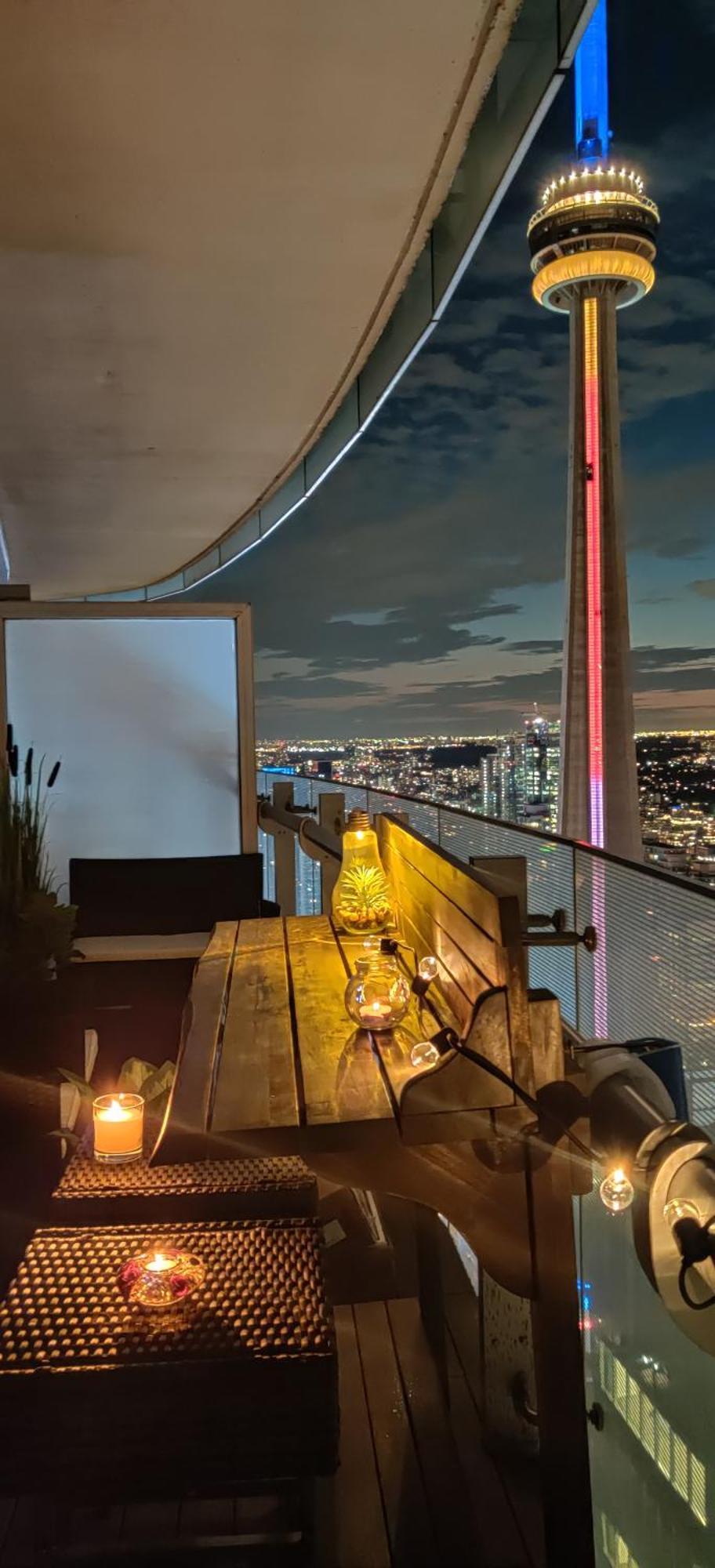 Skytree - Modern Rusty Condo Close To Union Station In Heart Of Downtown โตรอนโต ภายนอก รูปภาพ